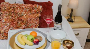 Abington Villa, Luxury, Sleeps up to 15, Northampton Centre, next to Cricket Ground, Games & Cinema Room - Image 4