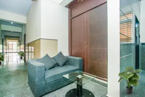 OYO 15711 Athiti Residency - Image 3