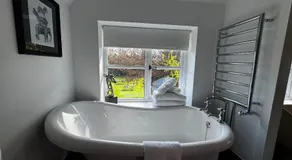 The Bowl Inn - Image 3