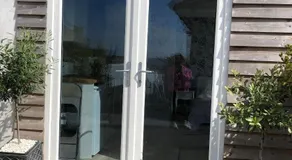 Cosy comfortable accommodation - Image 4