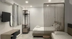 Sunshine Apartments and Rooms - Image 2