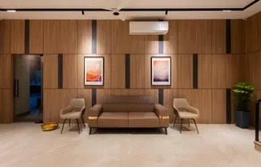 KN SUITES - Image 5