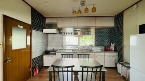 SecondHouse Green - Image 4