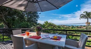 Ekuthuleni Christian Guesthouse with seaview - Image 5