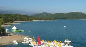 2 Gites ,15mn de Cannes, Fréjus, St Raphael, Villa la Soleiade ,clim, piscine, parking, wifi, au Lac de Saint-Cassien VAR - Image 3