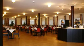 G&K Hotel - Image 2