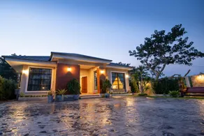 GetZleep PoolVilla - Image 5