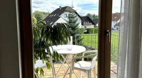 Großzügige 2-Zimmer-Wohnung mit Balkon, ruhige Lage - Image 4