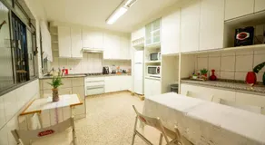 Pousada no coração de Londrina - Image 4