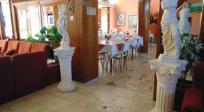 Hellas Hotel - Image 4