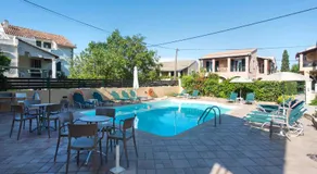 Balaris Apartments - Image 2