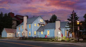 Fireside Inn & Hostel - Image 5