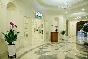 Dragon Lake Princess Hotel - Image 5