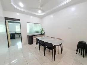 Air-home M3 Simpang near Aulong Econsave, 4BR, 10pax, Netflix - Image 5
