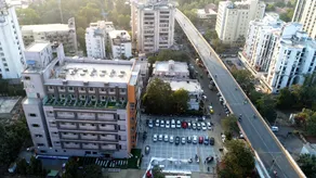 Apricot Hotel Ahmedabad - Image 5