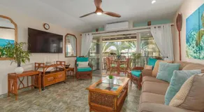 Kona Isle C38, Top Floor, corner, remodeled, AC! - Image 4