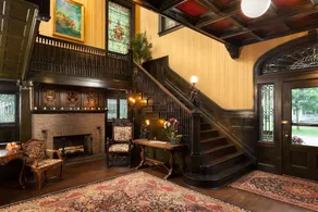 Vrooman Mansion Bloomington - Image 4