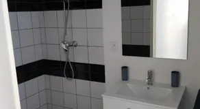 Jolie appartement moderne à Roanne - Image 5