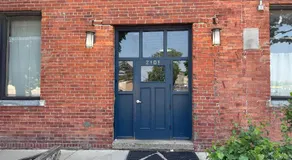 420 Friendly Industrial Loft Near Downtown Detroit - Image 5