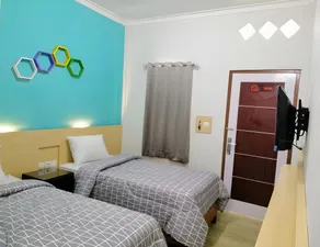 Hotel Paragon - Image 2