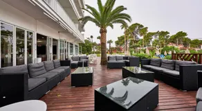 Globales Cala Blanca - Image 4