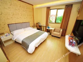 Super 8 Hotel (Xiamen Tong'an Bell Tower) - Image 2