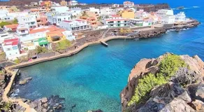 Maison de vacances 'El Puerto De La Estaca 3' avec vue sur la mer, jardin privé et balcon - Image 5