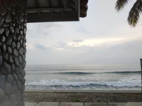 Hotel O Penginapan Putri Asih Sawarna - Image 5