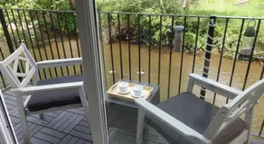 Riverbank Cottage River Ehan Double Balcony - Image 5