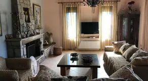 Loy Loy House - Image 2