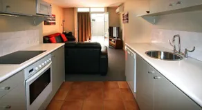 Queenstown Gateway Apartments - Image 3