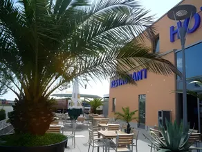 AUSZEIT DAS HOTEL Asbach-Bäumenheim & AUSZEIT DAS RESTAURANT - Image 4