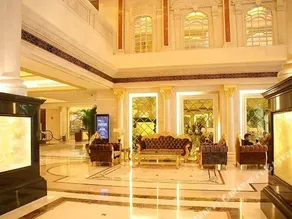 Noble International Hotel - Image 4