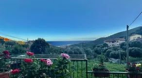 Casa con terrazza nel verde - Image 3