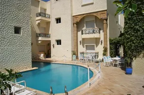 Al Jasira Hotel - Image 4