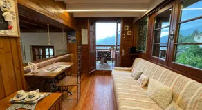BELLAGIO única casa com jardim, churrasqueira, linda vista para o lago, estacionamento privado - Image 2