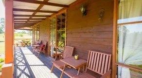 Silky Oak Cottage & Studio - Image 2