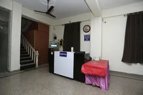 Hotel O Sunrise Inn Guest House - Image 5