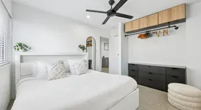 Spacious 1-Bed Apartment in Coolangatta - Image 4