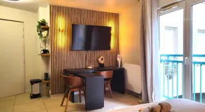 La Parisienne - Spacieux studio avec parking privé - Image 3