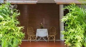 Cocoa Mews Cafe and Homestay - Image 3