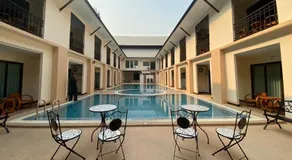 Peacock De Pai Hotel - Image 3