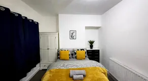 Middlesbrough LUXE HOME, - Image 4