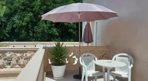 Hotel Noucentista - Image 4