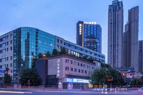 Ji Hotel Chengdu Hongxing Bridge - Image 2