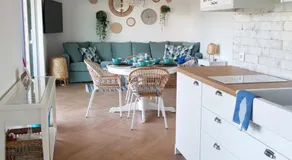 Hampton House - Image 3