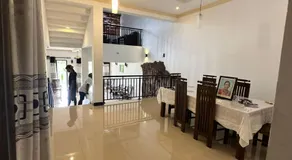 Albion Nest Galle - Image 4