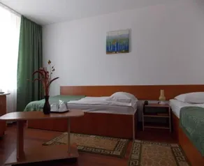 Hotel Amadeo - Image 2