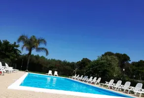 Luxury Holiday House con Piscina - Image 4
