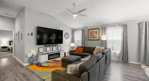 Luxe 2BR in The Villages, Mins to Eastport Town Square With Patio and Kingbed - Image 2